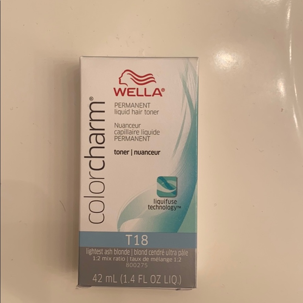 WELLA ColorCharm hair toner shade T18